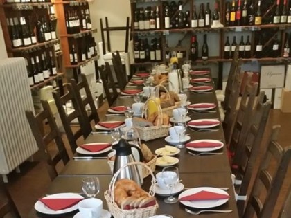 照片: Weinhaus Minarski - Weinverkauf &amp; Bistro