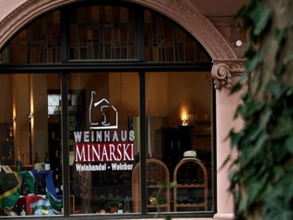 照片: Weinhaus Minarski - Weinverkauf &amp; Bistro